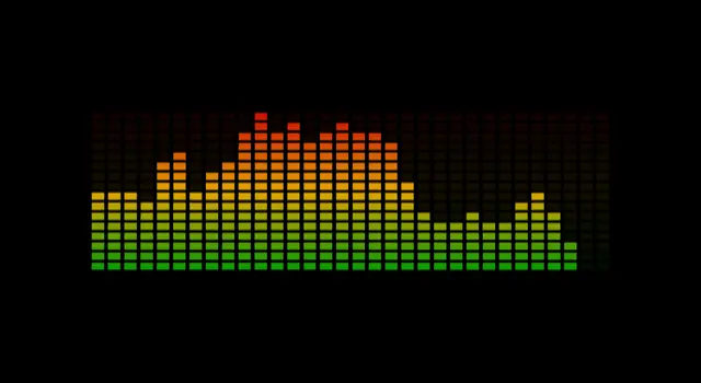 Classic Spectrum music visualizer preview: a Winamp-style spectrum analyzer with chunky gradient bars and peak-hold caps